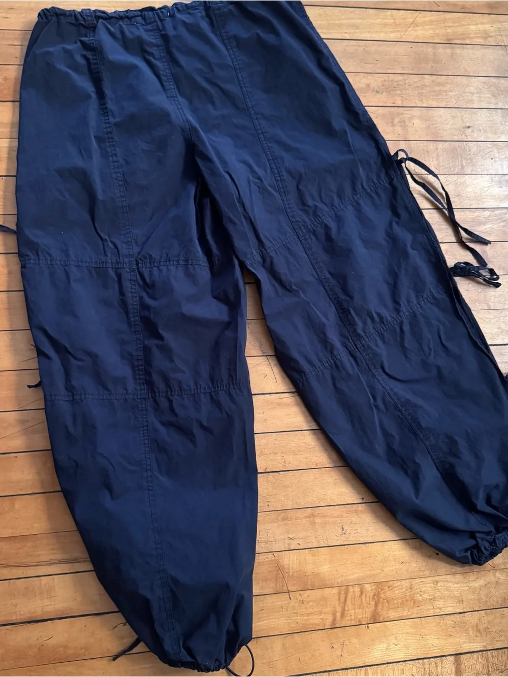 PacSun Black Parachute-Style Pants black open sides with tie size medium - Picture 5 of 8